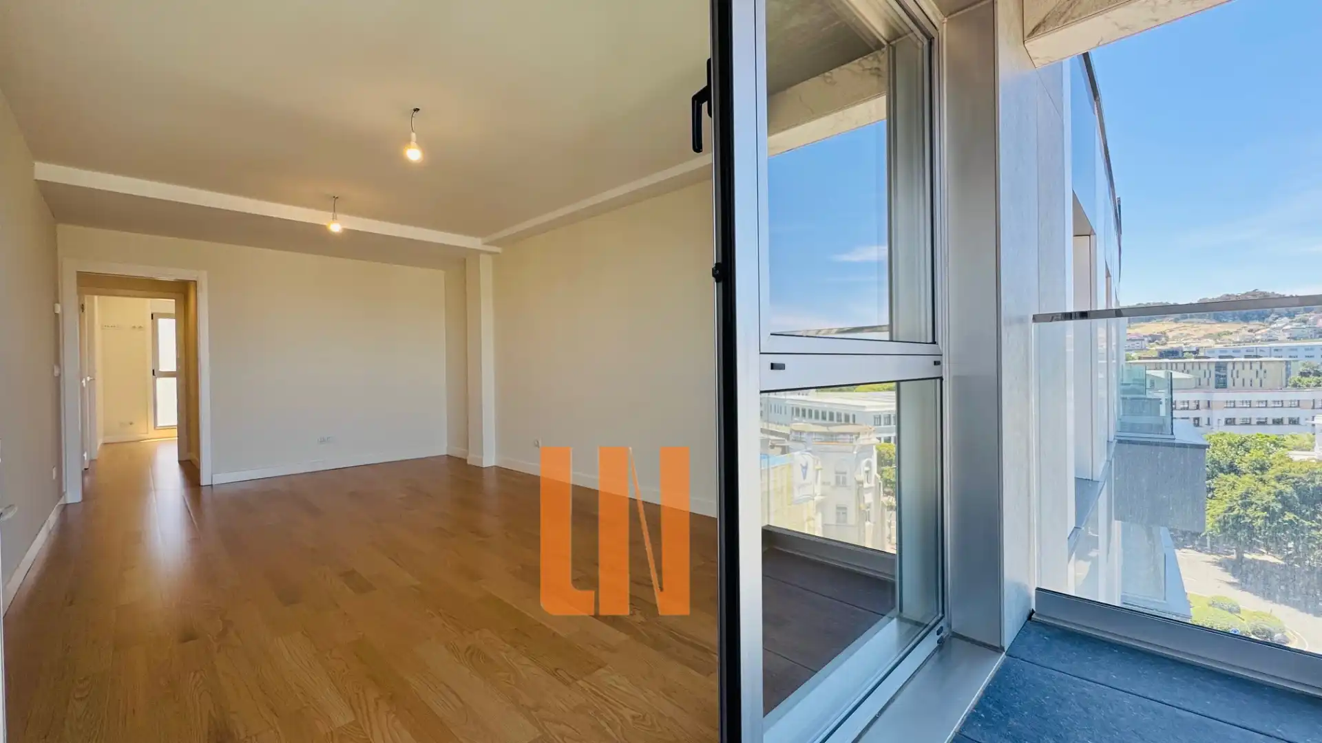 Terrasse von Wohnung zur Miete in A Coruña Capital  mit Heizung, Parkett und Terrasse