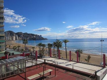 Apartamento con ascensor en venta en Playa de Levante