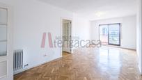 Living room of Flat for sale in  Madrid Capital  with Terrace