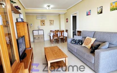 Sala d'estar de Apartament de lloguer en Calpe / Calp amb Aire condicionat, Piscina i Balcó