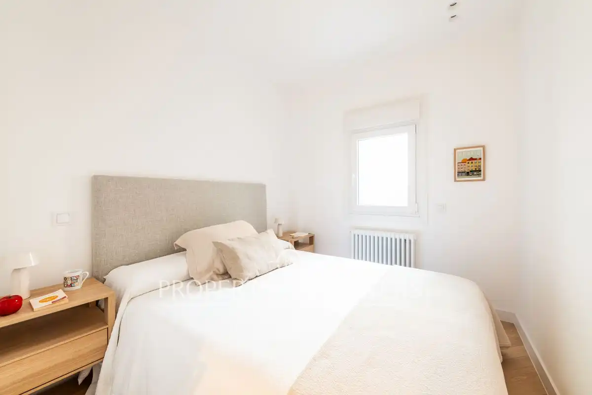 Schlafzimmer von Wohnungen zum Verkauf in Madrid mit Klimaanlage, Heizung und Möbliert