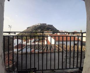 Vista exterior de Casa o xalet en venda en Montánchez amb Traster i Balcó