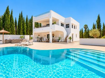Villa avec balcon à vendre à Montañar - El Arenal