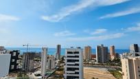 Vista exterior de Àtic en venda en Calpe / Calp amb Aire condicionat, Terrassa i Piscina