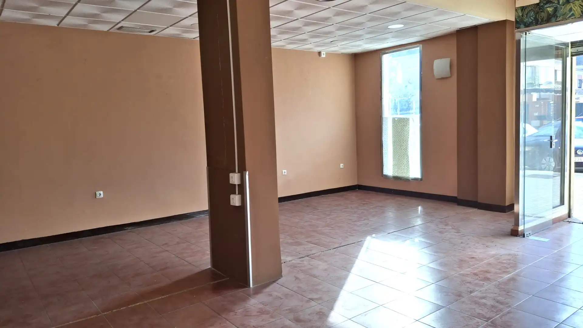 Local comercial en venda a Avenida Clara Campoamor 20, imagen 10