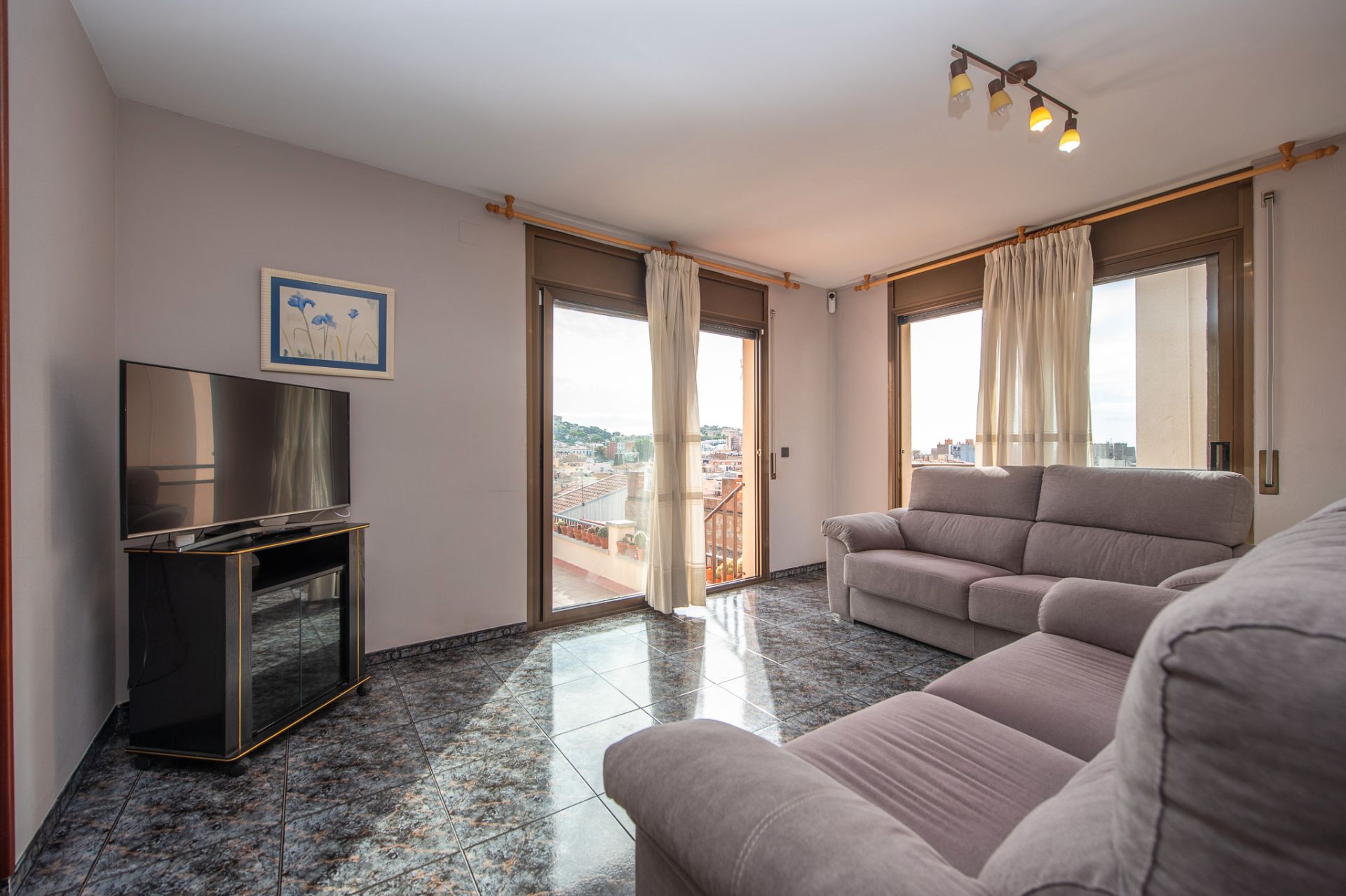 Sala d'estar de Pis en venda en Sant Feliu de Guíxols amb Calefacció, Terrassa i Forn