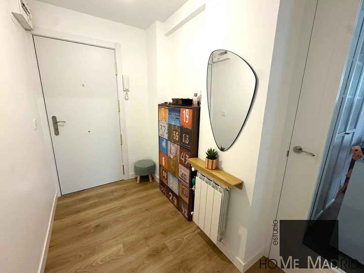 Flat for sale in Fuencarral - El Pardo