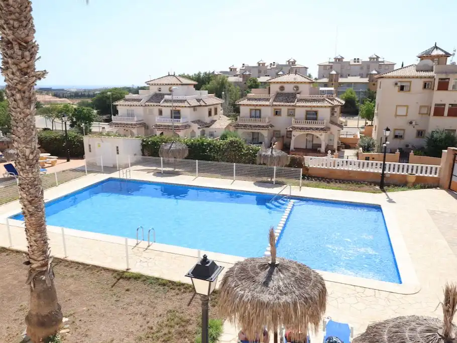 Semi-detached house with pool for sale in Castillo de la Torre Grosa 32, imagen 2