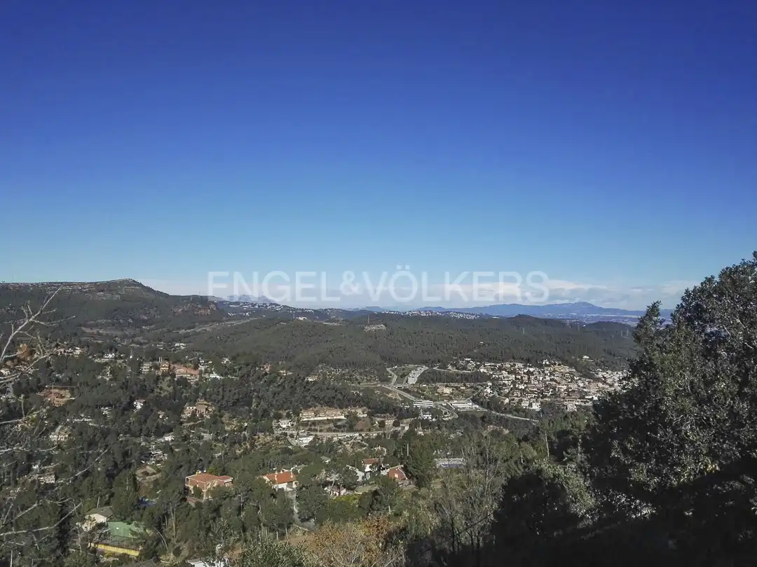 Terreny residencial en venda a Torrelles de Llobregat, imagen 7