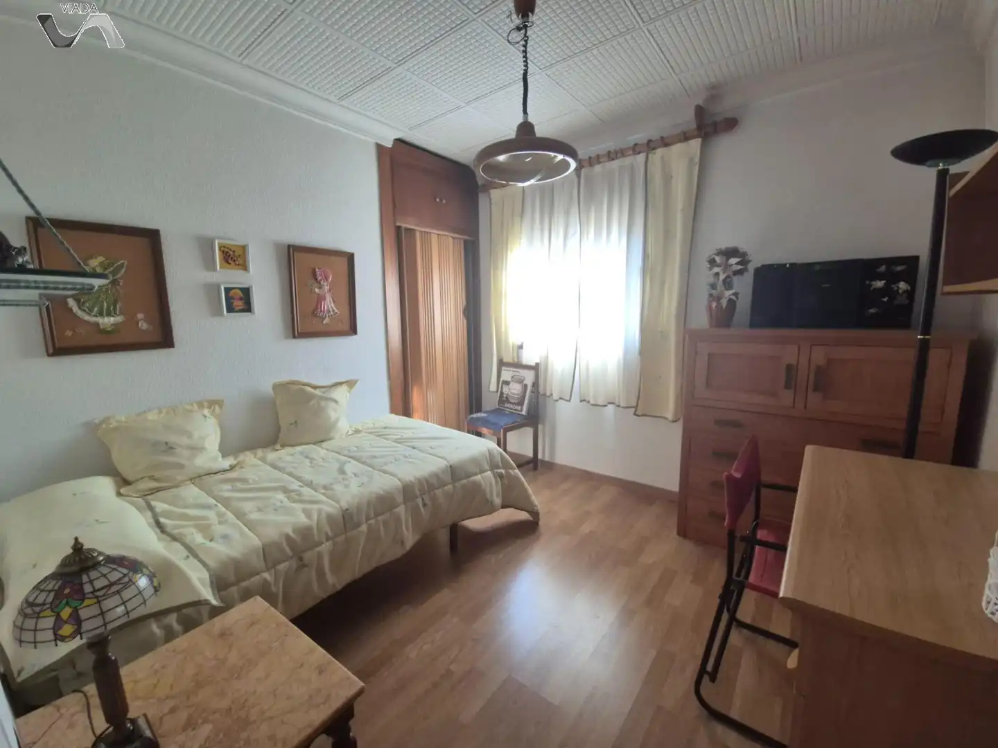 Dormitori de Pis en venda en Puertollano amb Calefacció, Terrassa i Moblat