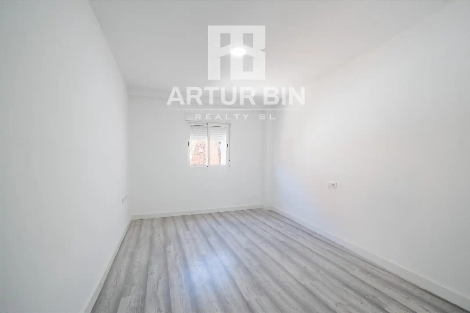 Habitación de Casa adosada en venta en Tavernes de la Valldigna con Terraza