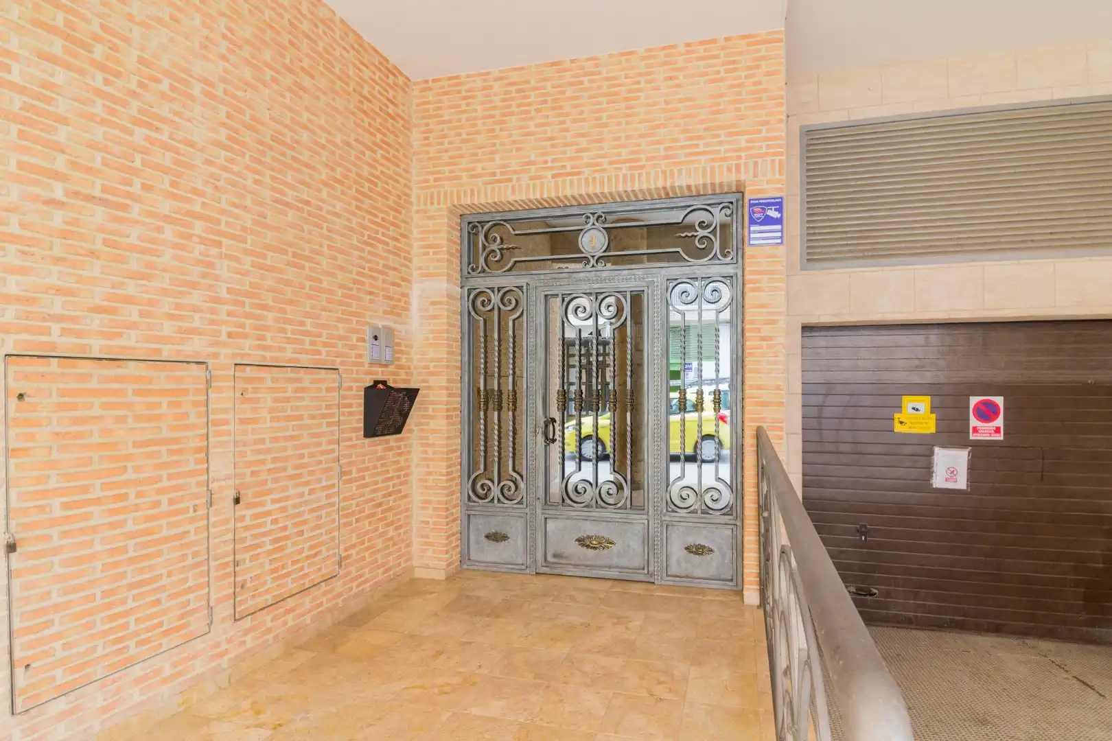 Flat for rent in Redován  with Air Conditioner, Storage room and Furnished