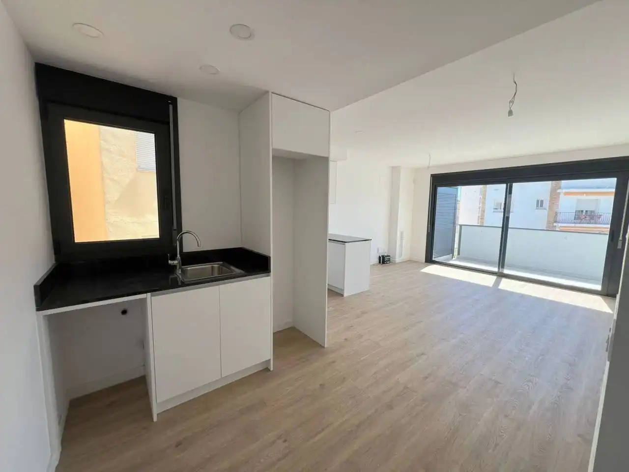 Exterior view of Apartments for sale in Cubelles  with Air Conditioner, Heating and Parquet flooring