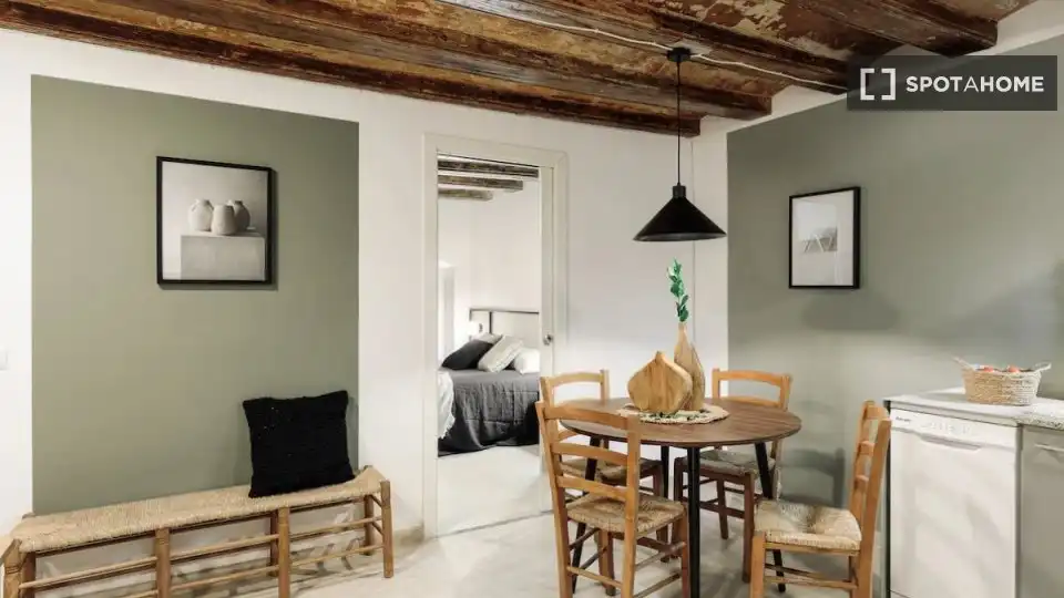 Piso de alquiler en Sant Pere, Sta. Caterina i la Ribera