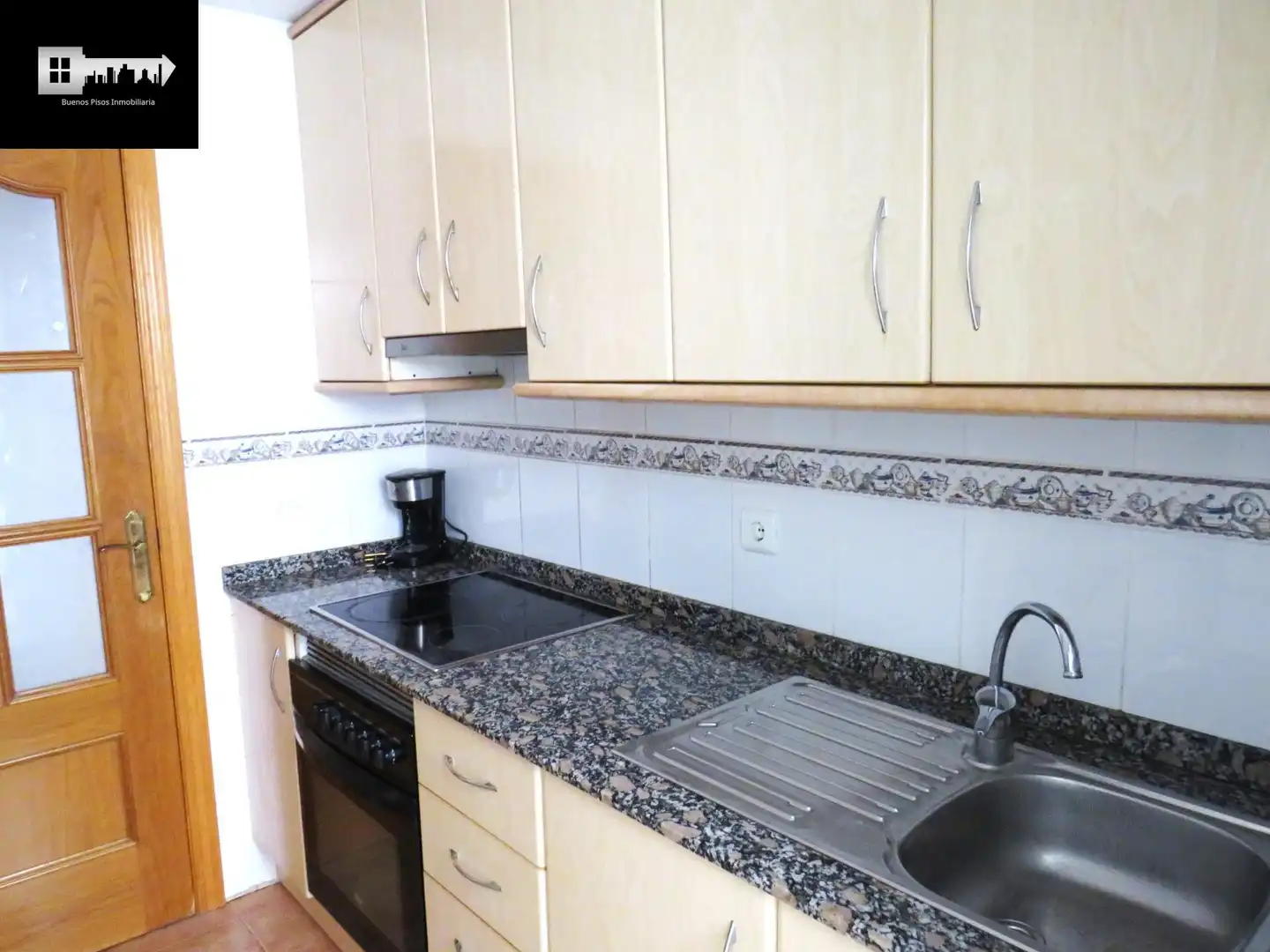 Cocina de Piso en venta en Alicante / Alacant con Aire acondicionado y Amueblado
