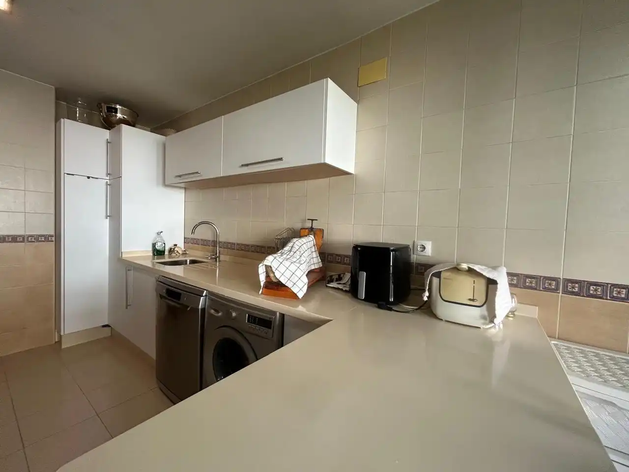 Cuina de Casa o xalet en venda en Dos Hermanas amb Aire condicionat, Calefacció i Terrassa