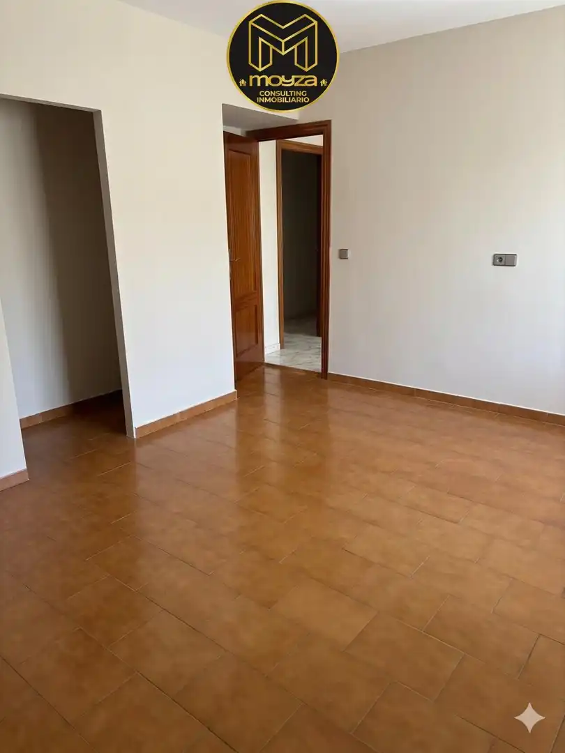 Piso con ascensor en venta en Avda de Madrid - Pº de la Estación, imagen 8