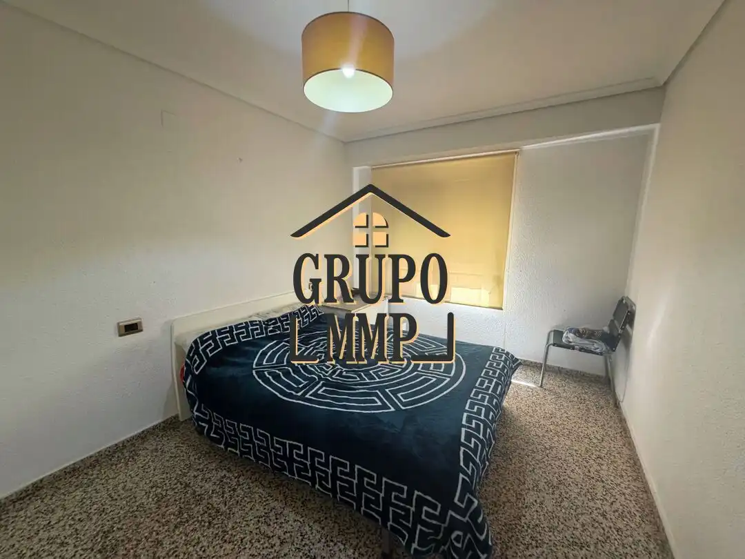 Vista exterior de Piso en venta en Castellón de la Plana / Castelló de la Plana con Aire acondicionado, Calefacción y Amueblado
