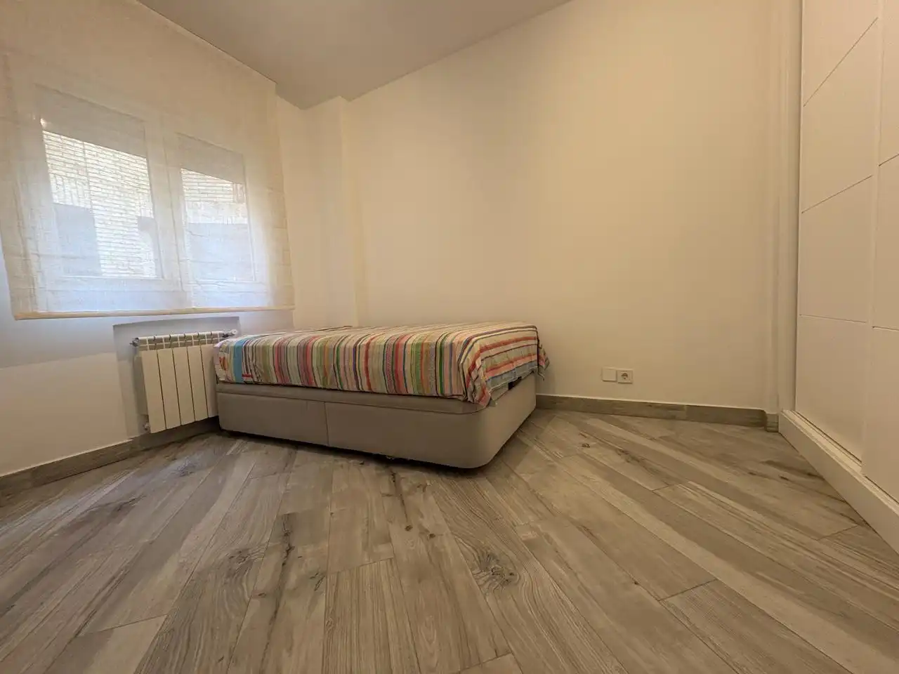 Schlafzimmer von Wohnung zur Miete in Madrid mit Heizung