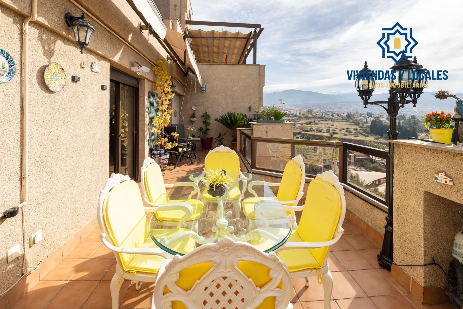 Ático en venta en Calle CERRO DE LOS MACHOS, 34, Camino de los Neveros - Serrallo, Genil