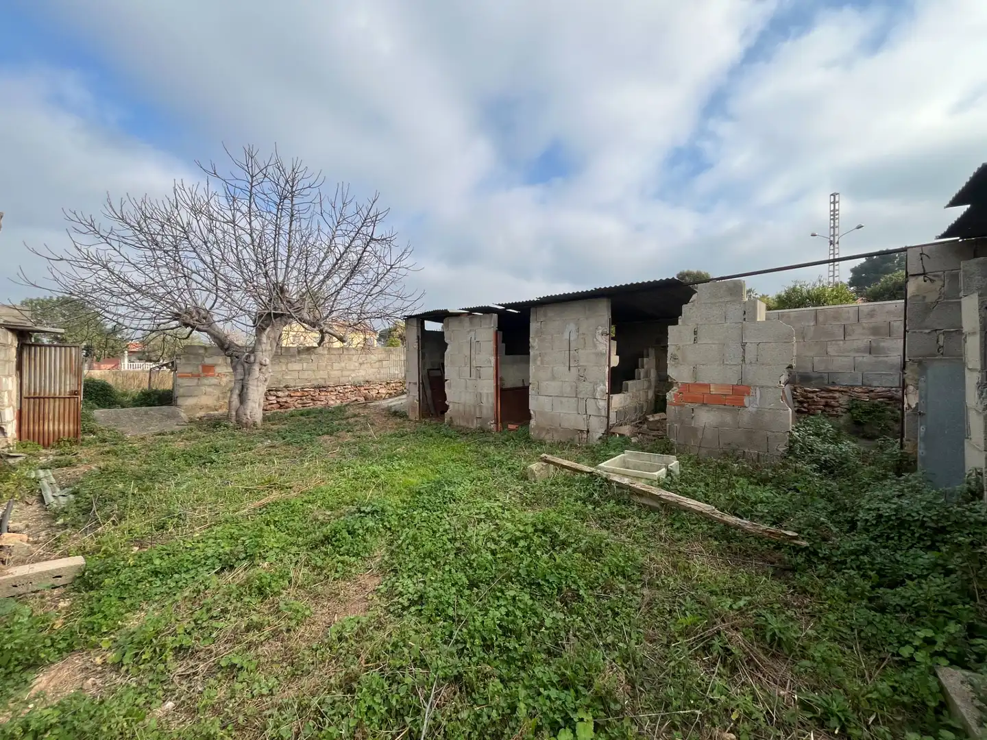 Casa o chalet en venta en Sagunto / Sagunt con Jardín privado, Terraza y Trastero