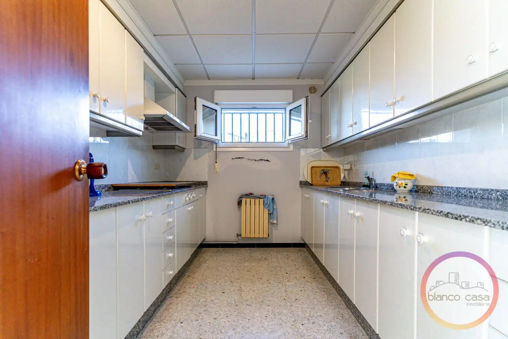 Casa amb terrassa en venda a Carballo, imagen 16