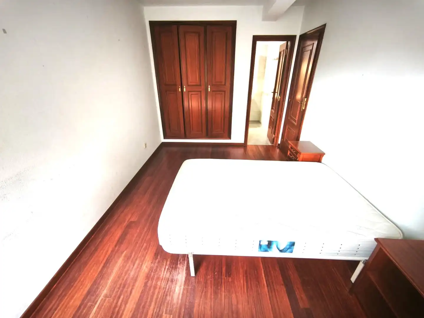 Habitación de Piso en venta en Vigo  con Amueblado