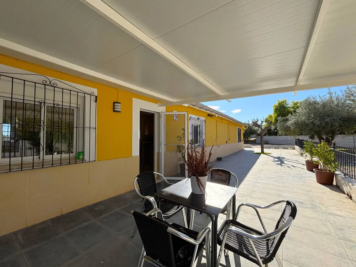 Terraza de Casa o chalet en venta en Alicante / Alacant con Aire acondicionado, Jardín privado y Trastero
