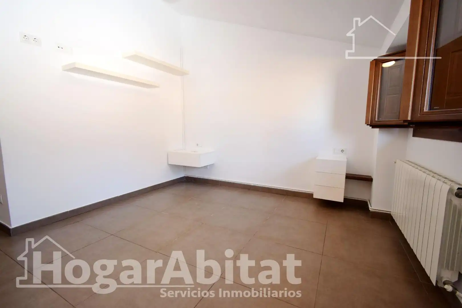 Habitación de Piso en venta en Valencia con Aire acondicionado y Calefacción