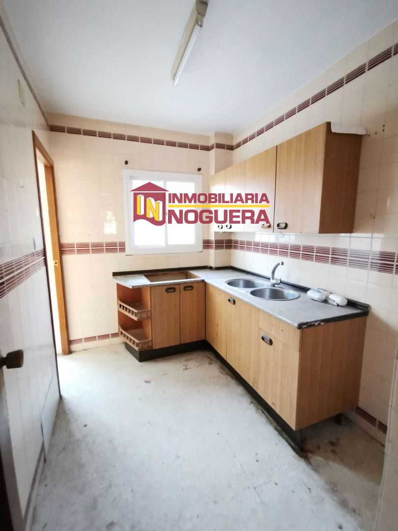 Kitchen of Flat for sale in Écija