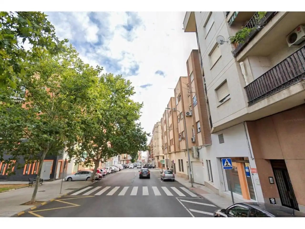 Vista exterior de Local en venta en Badajoz con Aire acondicionado