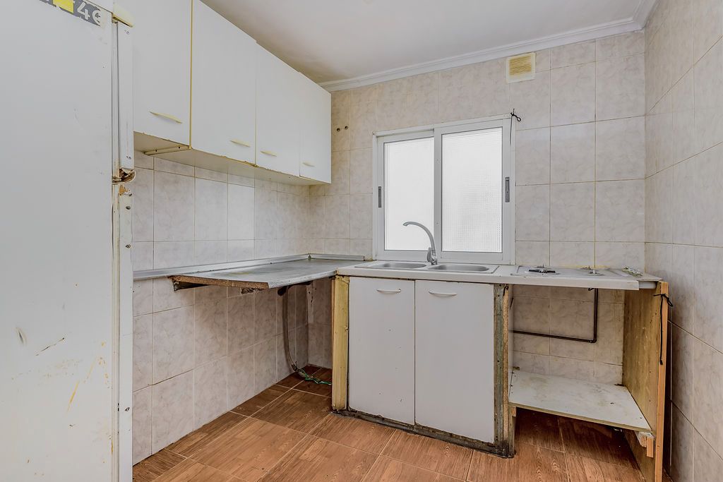 Kitchen of Duplex for sale in Torrent