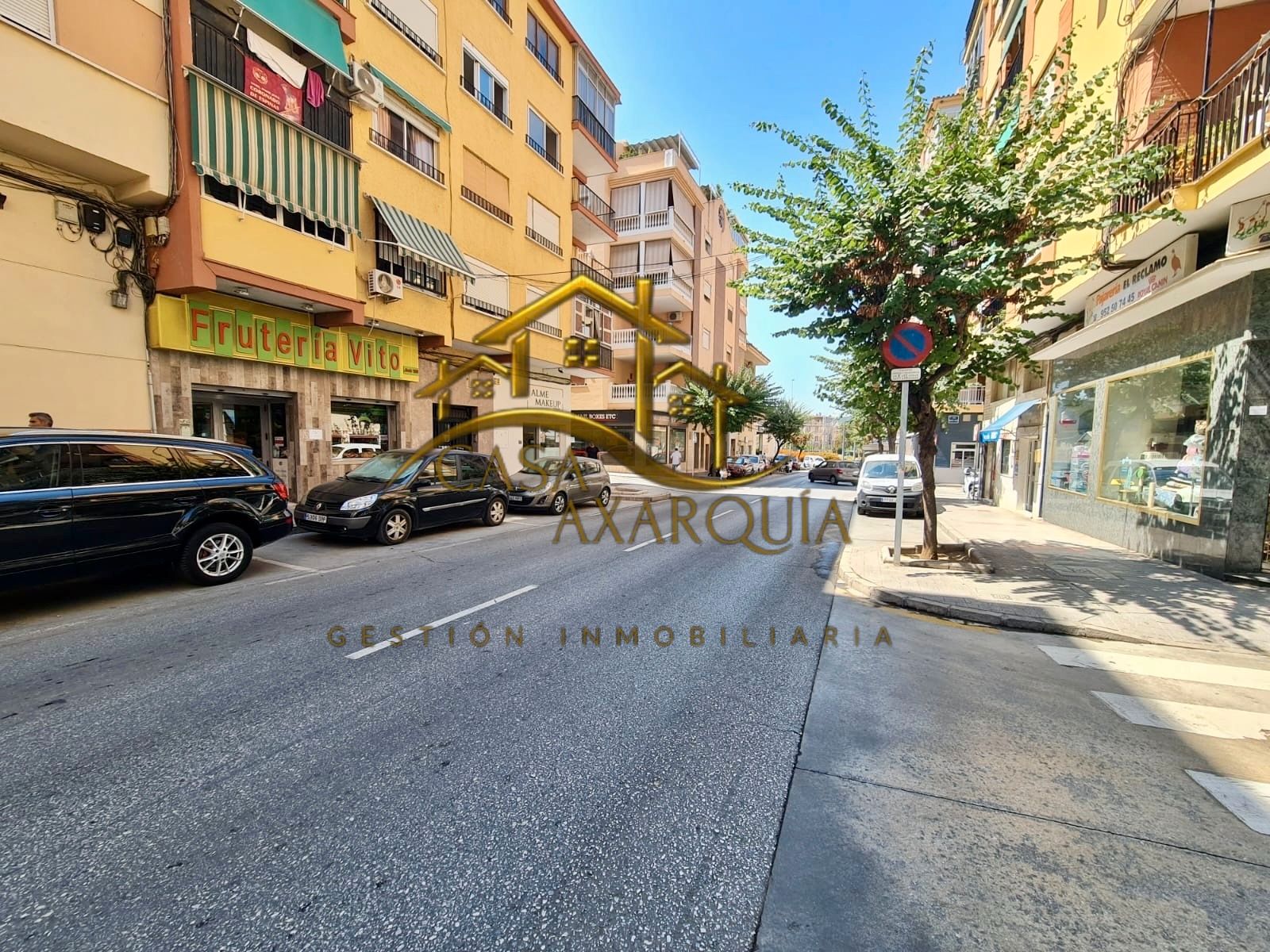 Vista exterior de Pis en venda en Vélez-Málaga amb Terrassa