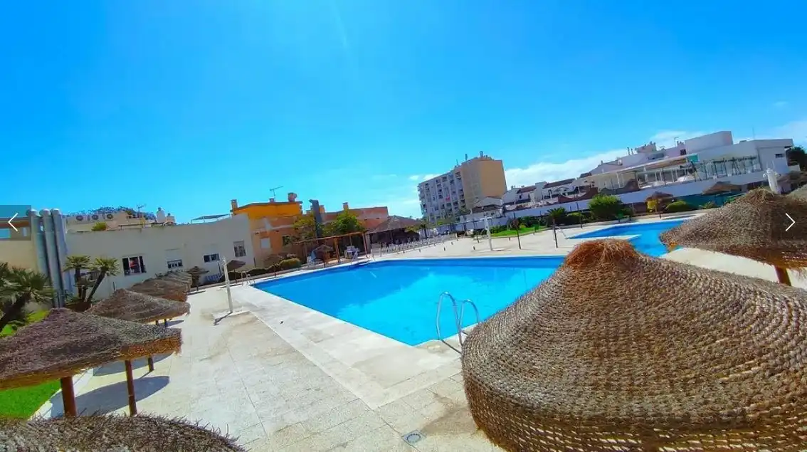 Apartament amb piscina en venda a El Bajondillo, imagen 5