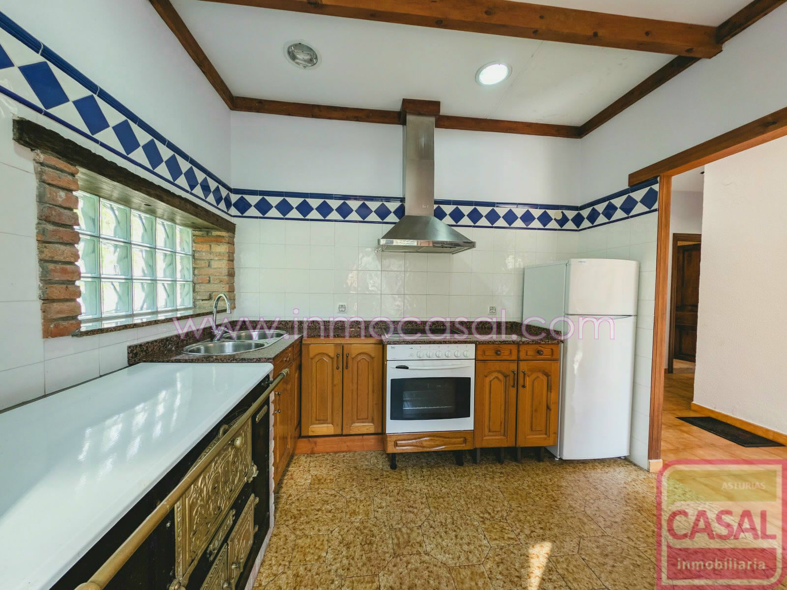 Pis en venda a LA NUEVA, Sama