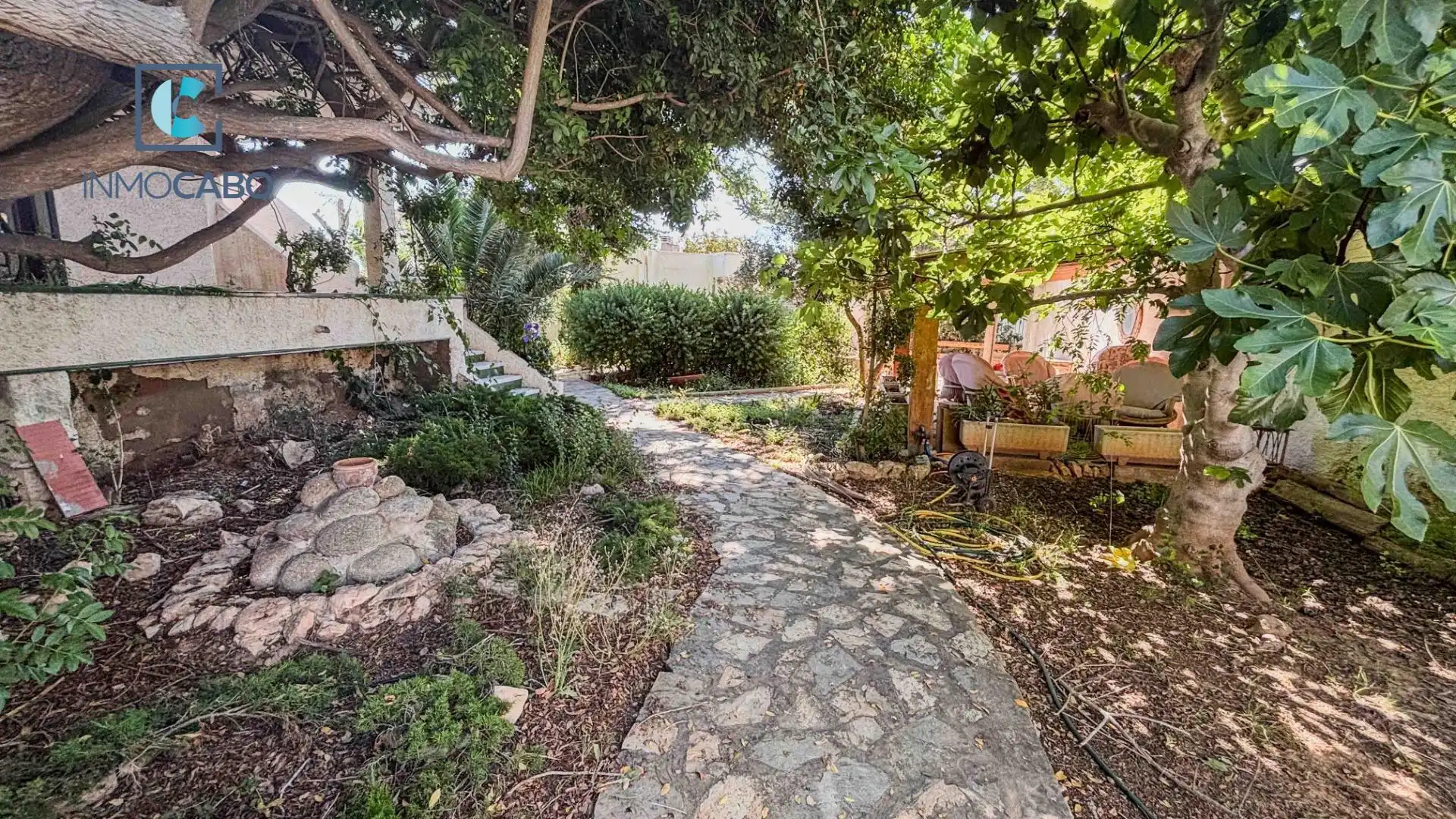 Garden of Houses for sale in Cartagena