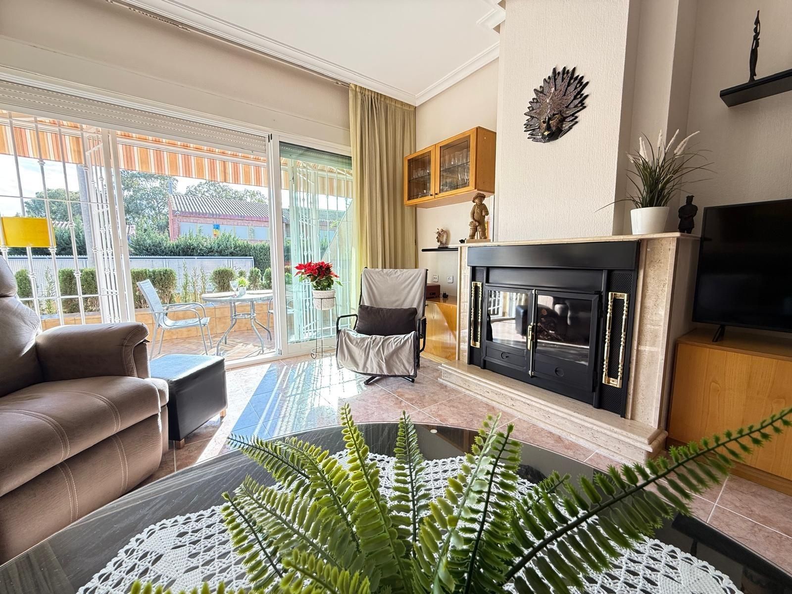 Living room of House or chalet for sale in Molina de Segura  with Air Conditioner, Private garden and Terrace