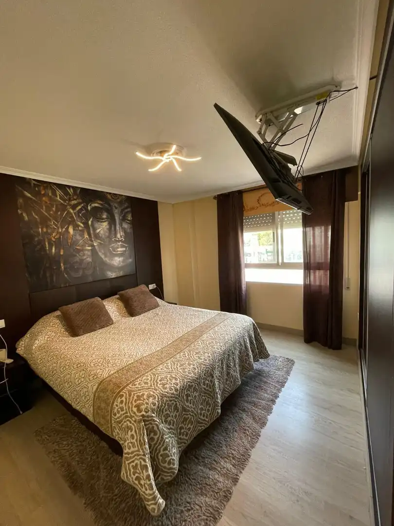 Habitación de Apartamento en venta en Benidorm con Aire acondicionado y Terraza