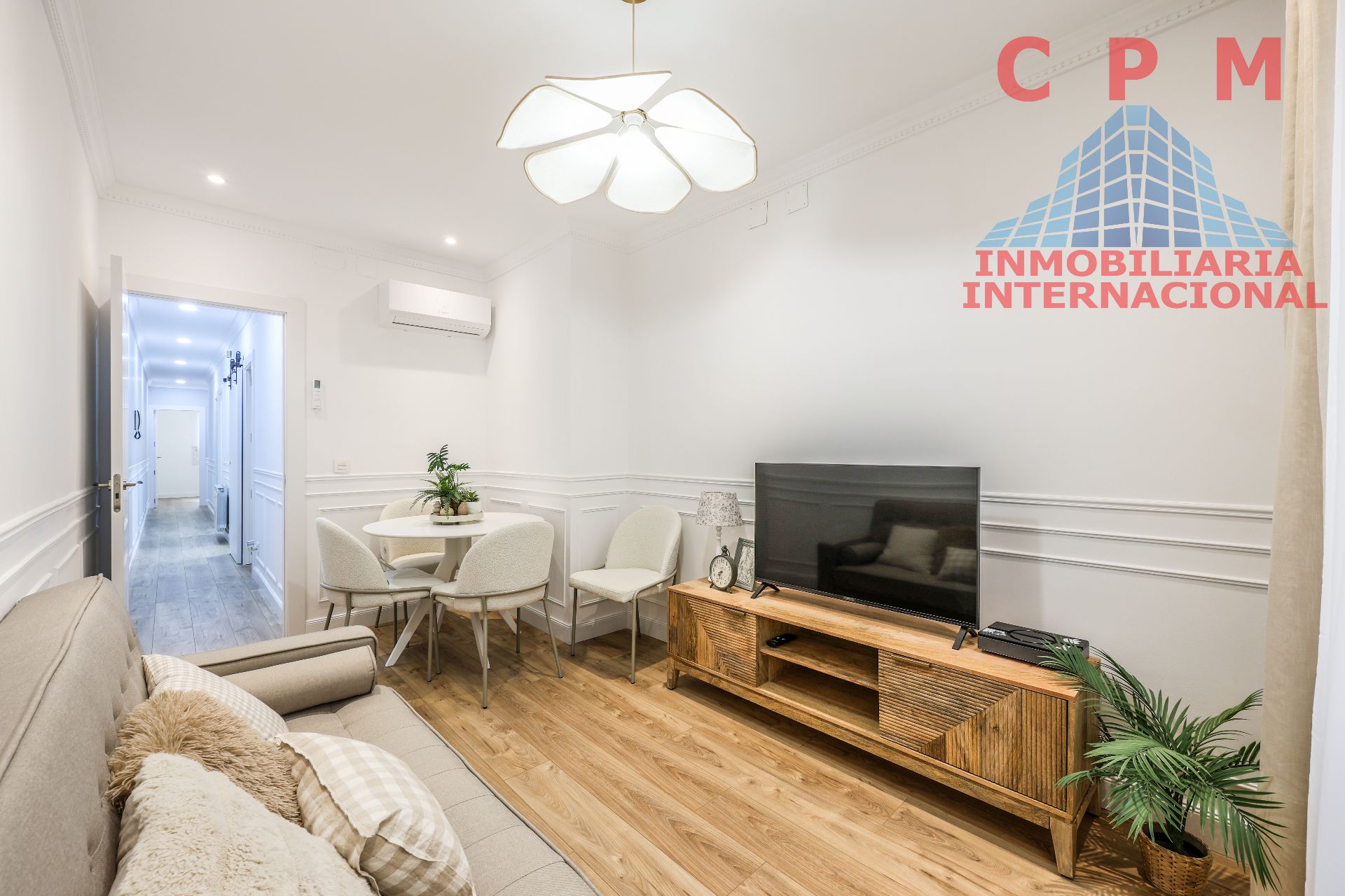 Sala d'estar de Pis de lloguer en  Madrid Capital amb Aire condicionat, Calefacció i Parquet