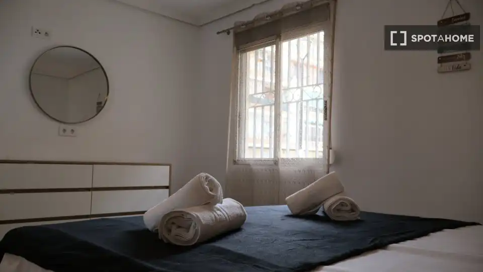 Bedroom of Flat for rent in Alfafar  with Air Conditioner, Heating and Furnished