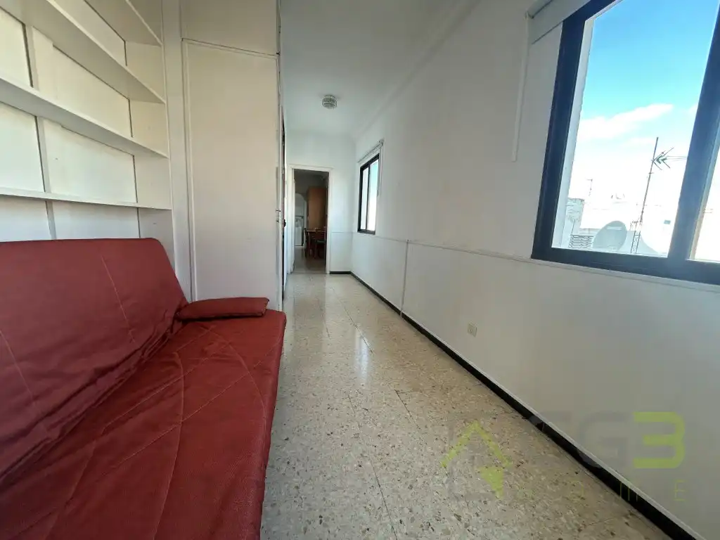 Sala d'estar de Pis en venda en Santa Cruz de Tenerife amb Balcó