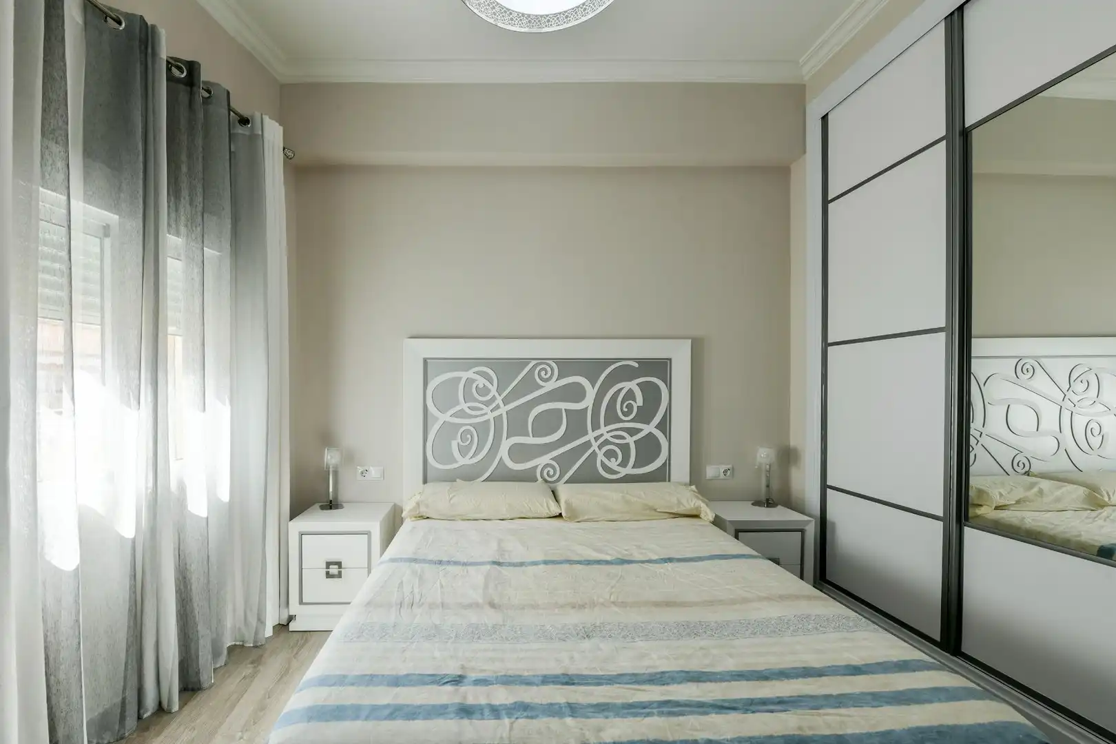 Bedroom of Flat for sale in  Palma de Mallorca  with Air Conditioner, Storage room and Balcony
