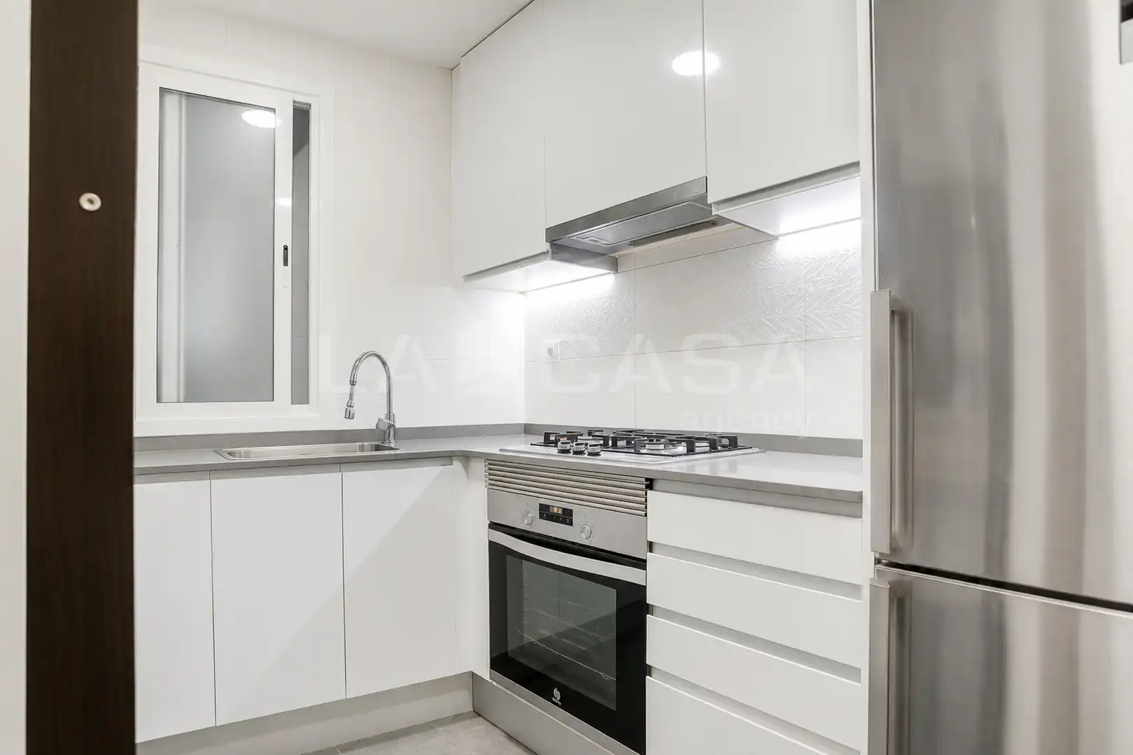 Kitchen of Flat for sale in Barcelona  with Oven