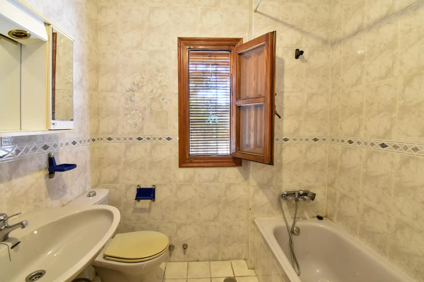 Bany de Casa o xalet en venda en Capileira