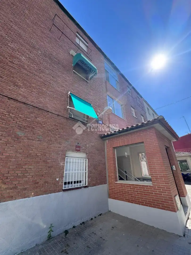 Vista exterior de Piso en venta en Madrid con Aire acondicionado, Calefacción y Parquet