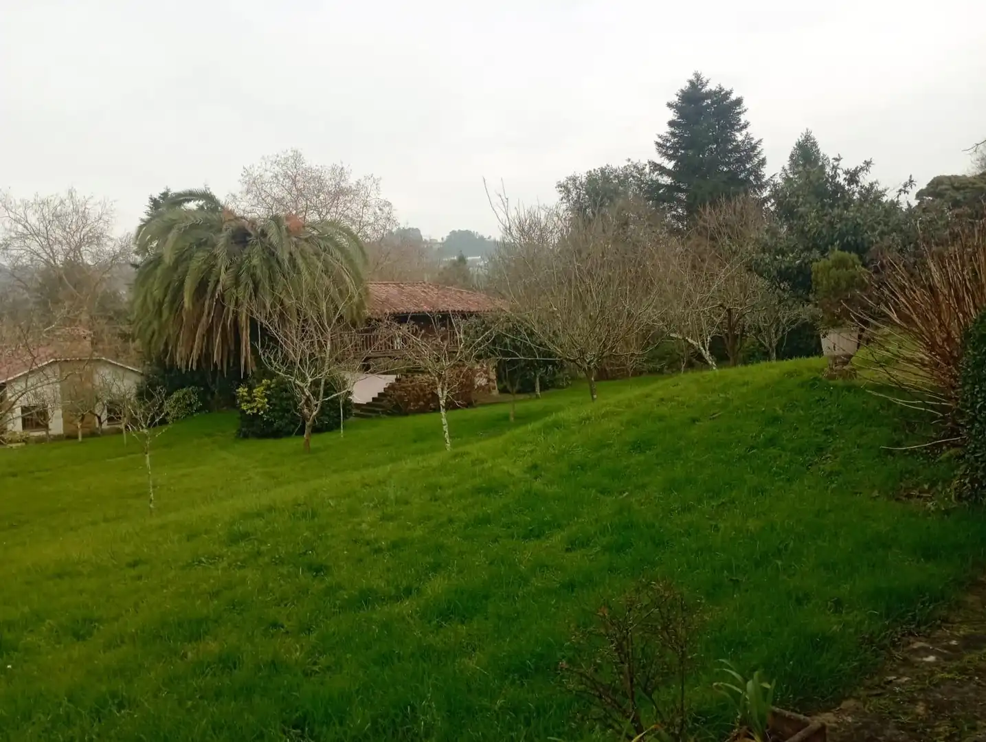 Country house zum Verkauf in Gijón  mit Klimaanlage, Privatgarten und Terrasse