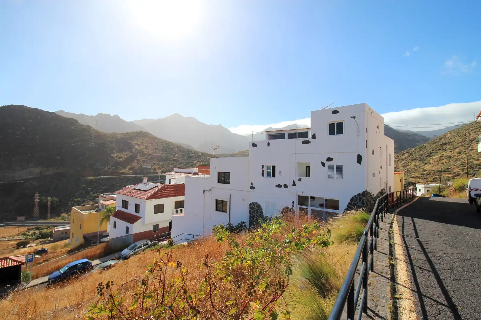 Vista exterior de Casa adosada en venta en Santa Cruz de Tenerife con Terraza, Trastero y Amueblado