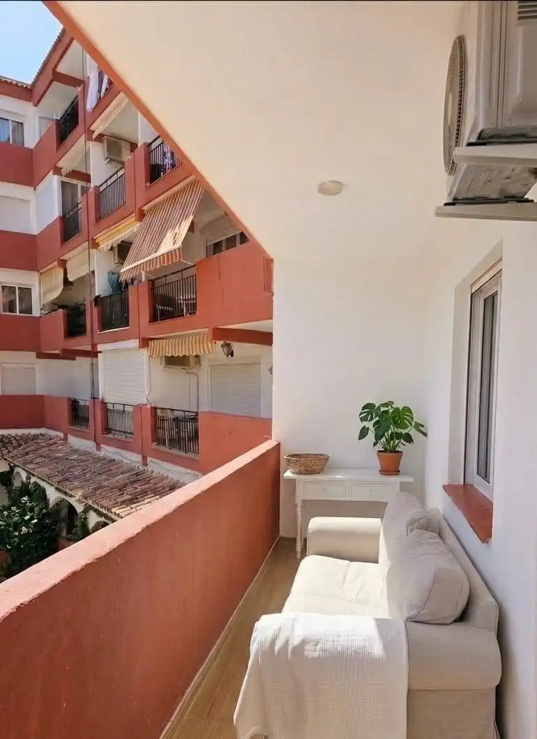 Apartment with terrace to rent in Montañar - El Arenal, imagen 5
