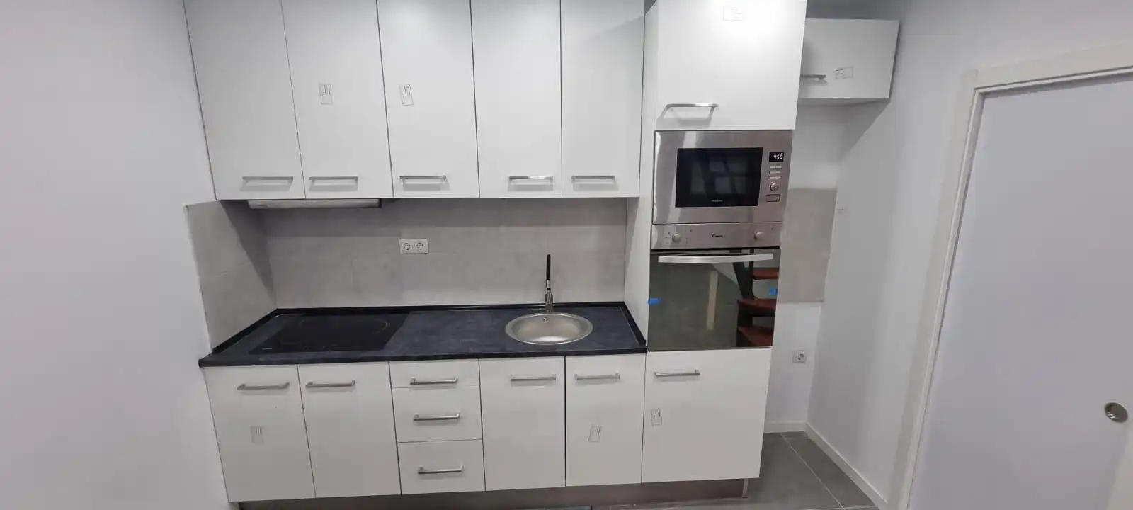Cocina de Planta baja de alquiler en Barcelona con Horno, Microondas y Se aceptan mascotas