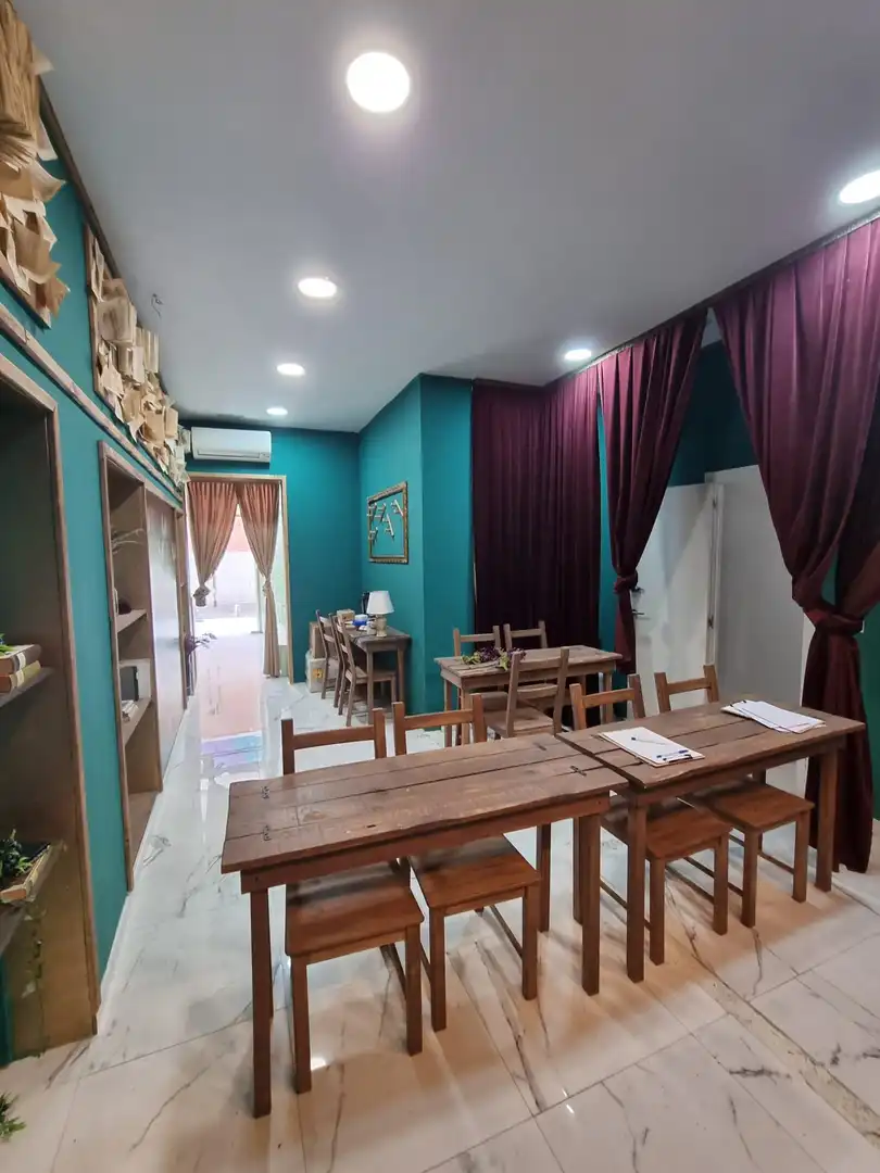 Comedor de Local en venta en Madrid con Aire acondicionado